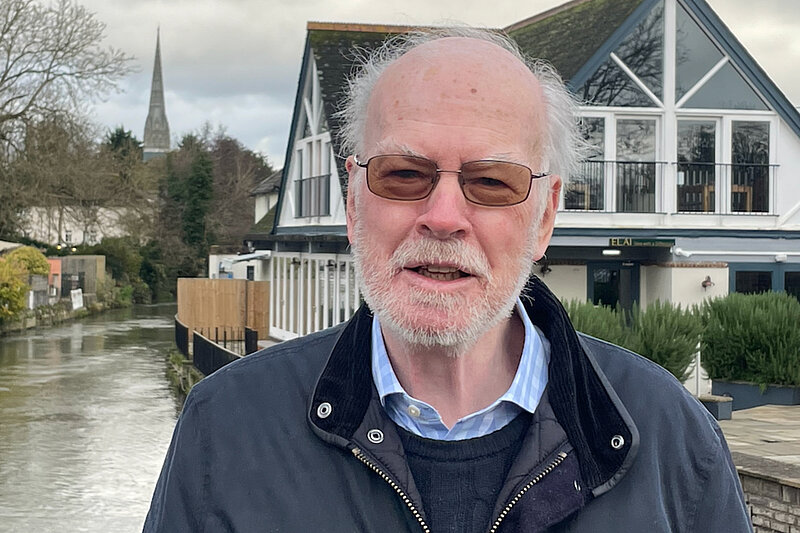 Geoff Searle